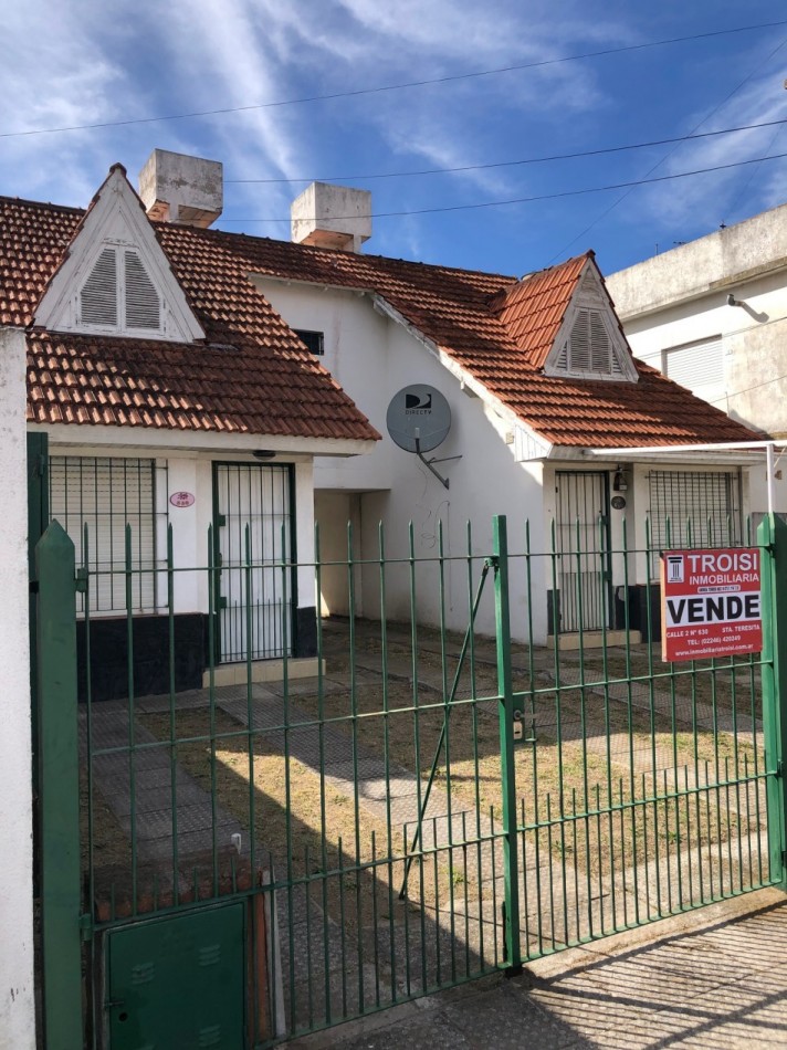 Duplex 3 ambientes - Calle 5 N°650 e/33 y 34 - A13