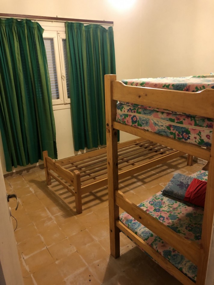 Chalet 4 ambientes - Calle 3 N°664 e/ 33 y 34 - V73