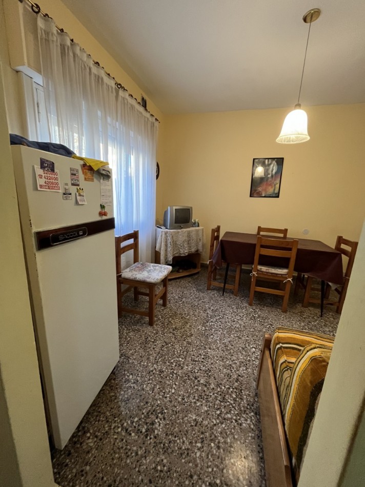Depto. 2 ambientes - Calle 33 N°225 -V71