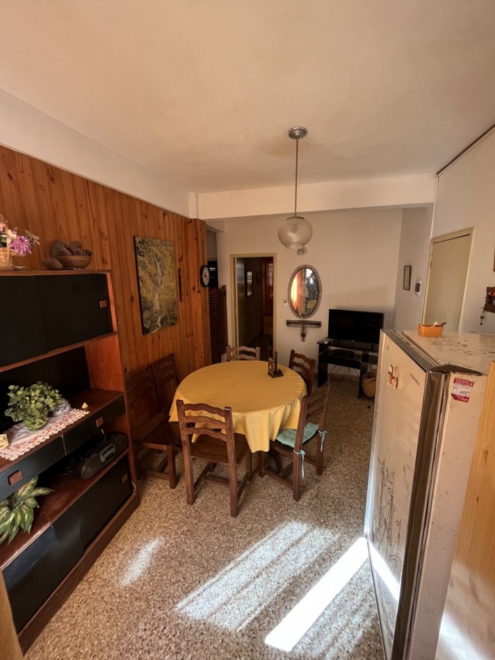 Depto. 4 ambientes - Calle 31 N°324 e/3 y 4 - V69