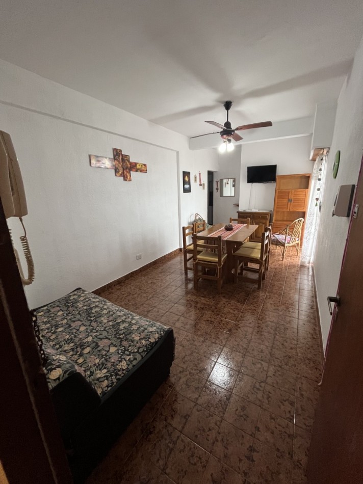Depto. 3 ambientes - Calle 2 N°870 e/35 y 36 - V67