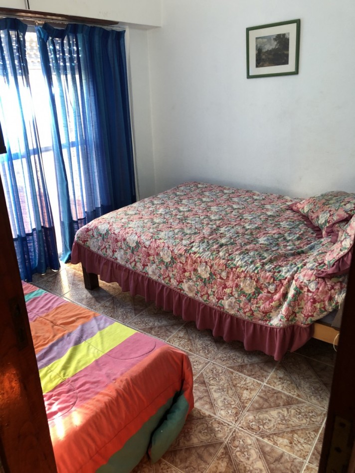 Depto. 2 ambientes - Calle 2 N°875 e/35 y 36 - V6