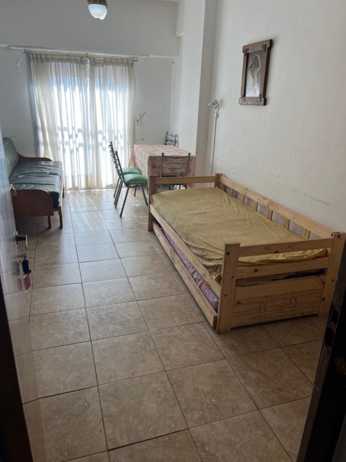 Monoambiente - Calle 2 N°702 e/ 34 - V58