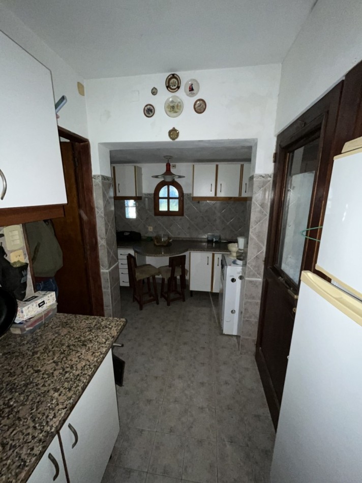 Casa 3 ambientes - Calle Chaco N° 6 Esq. Entre Rios - V60