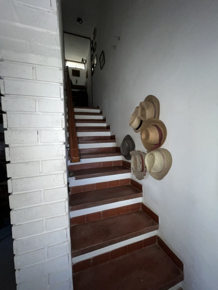 Casa 3 ambientes - Calle Chaco N° 6 Esq. Entre Rios - V60
