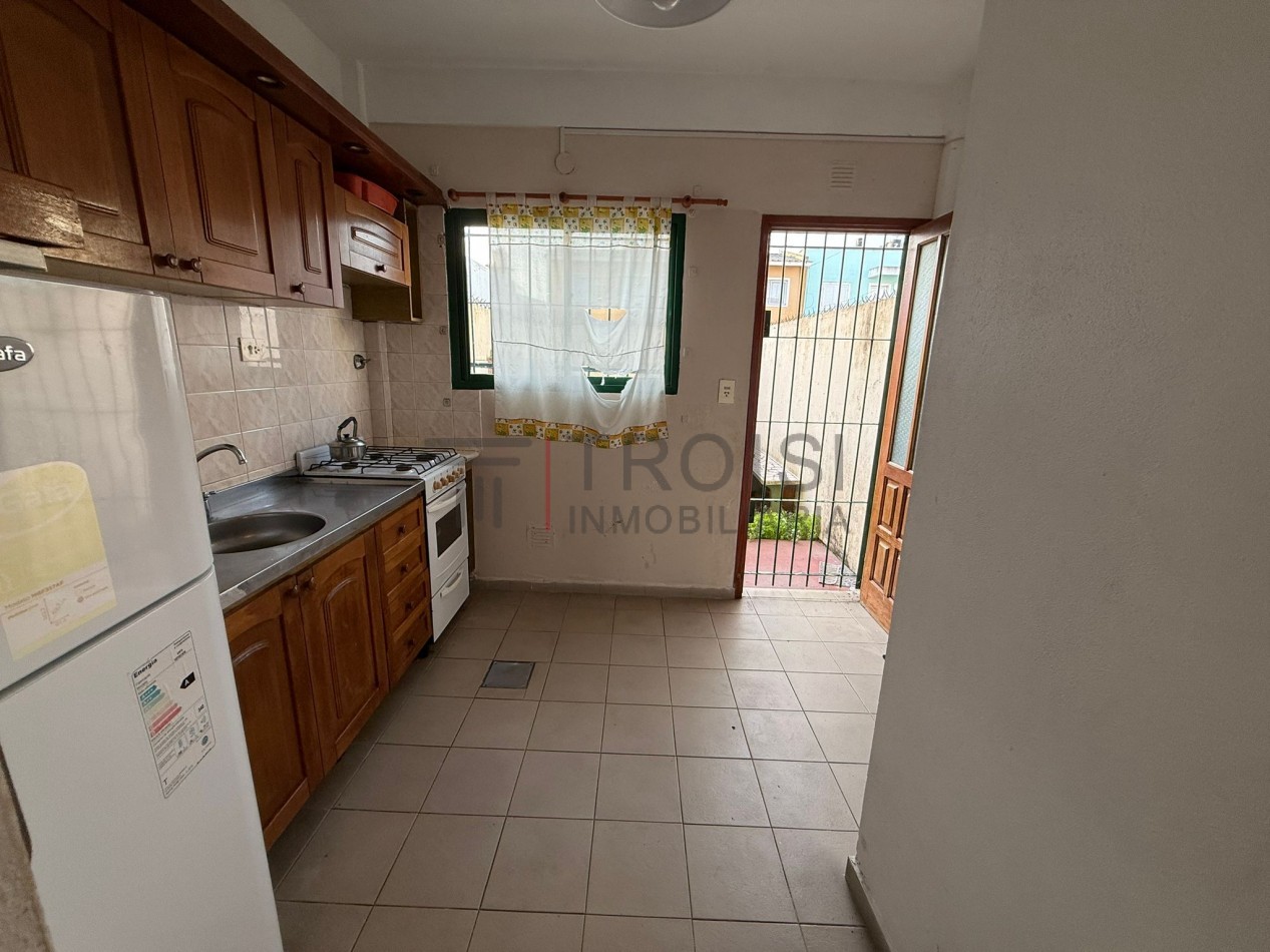 A29 - Duplex 4 ambientes - Calle 36 e/4 y 5