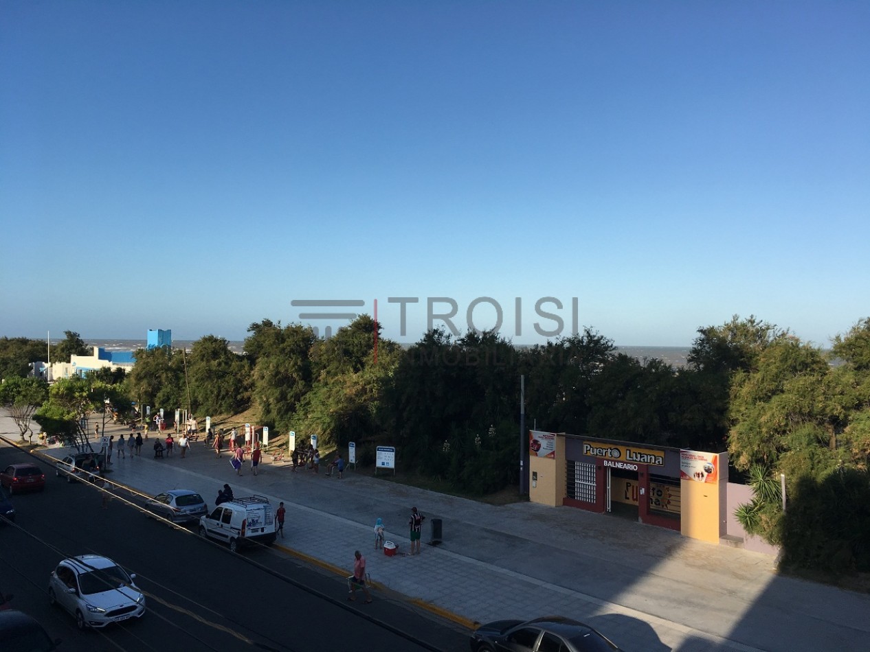 Depto. 2 ambientes - Costanera e/ 35 y 36 - V48