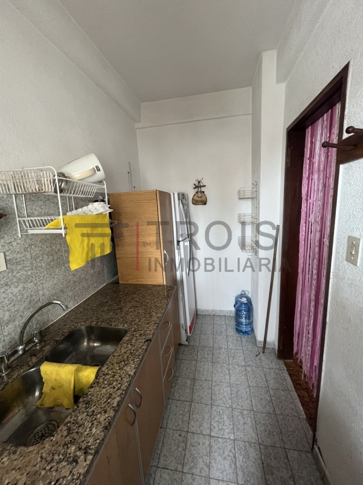 Depto. 3 ambientes - Calle 2 e/35 y 36 - V67