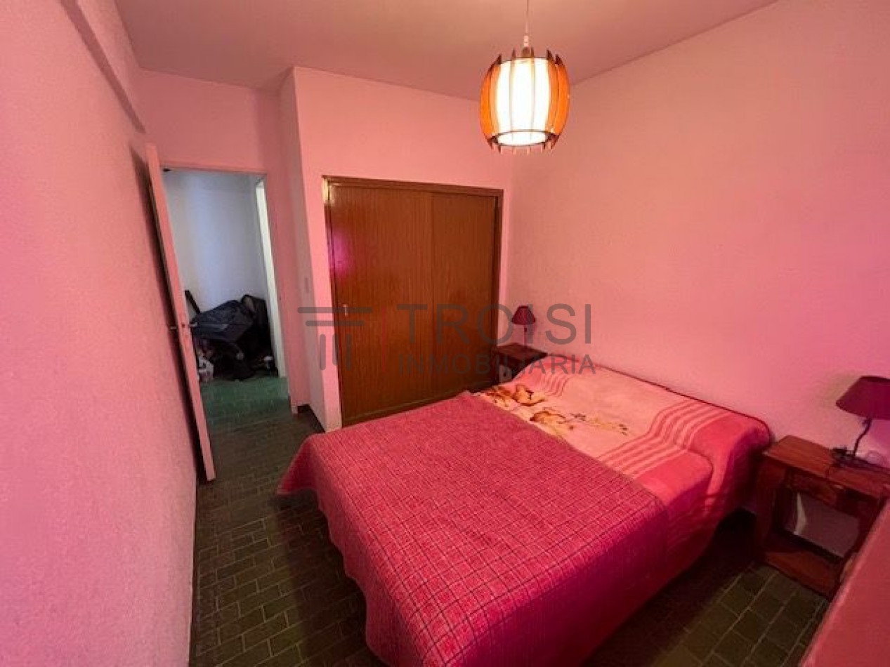 V7 - DEPARTAMENTO 2 AMBIENTES - CALLE 37 E/4 Y 5 