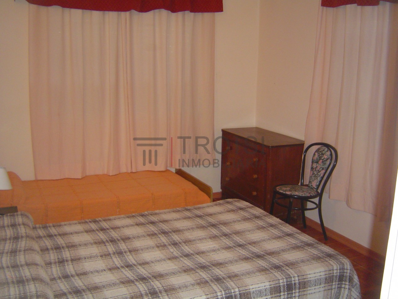 V1 - Chalet 3 ambientes + Depto 2 ambientes - Calle 2 e/ 45 y 46