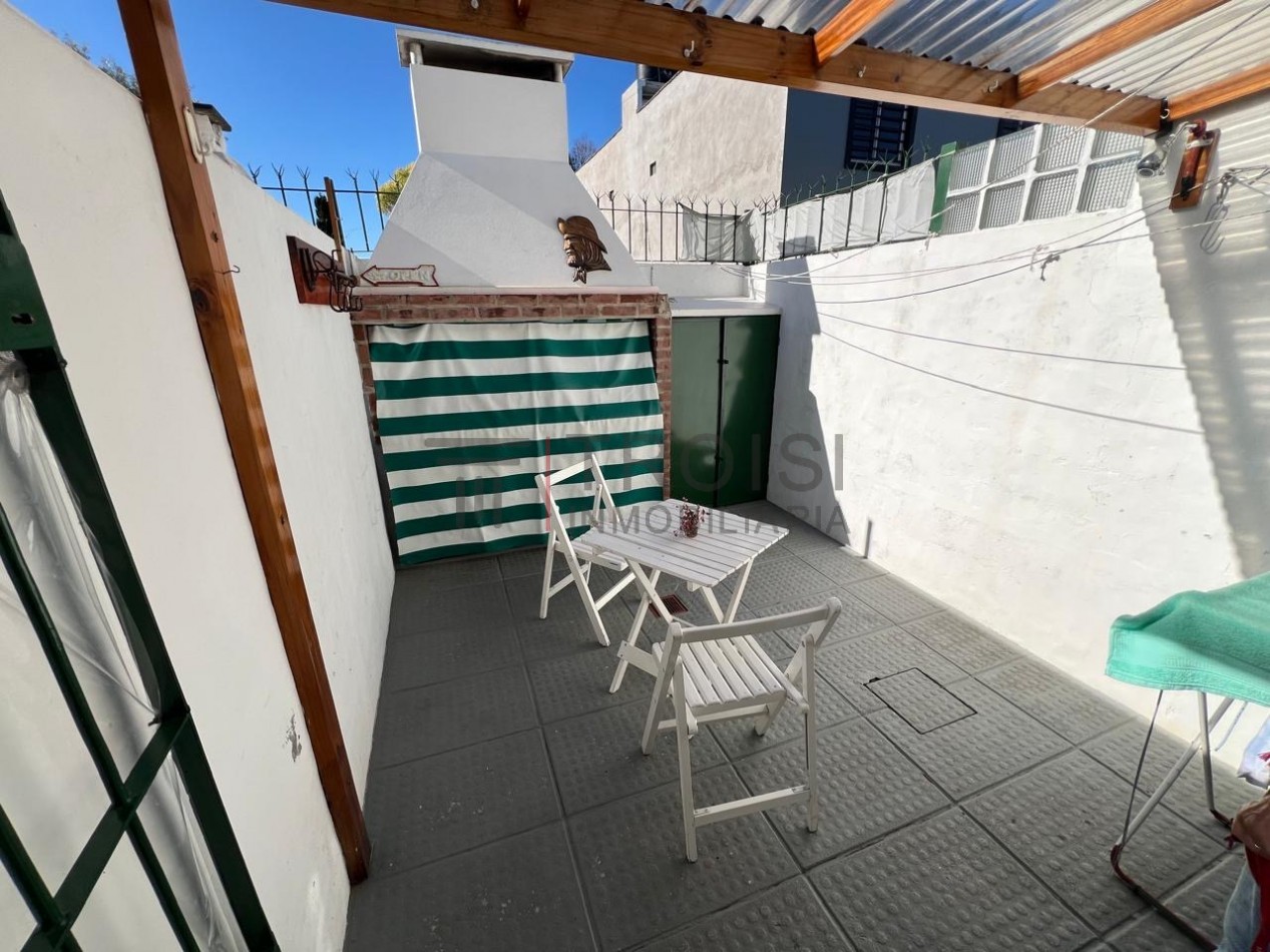 V28 - Duplex 3 ambientes - Calle 35 e/5 y 6