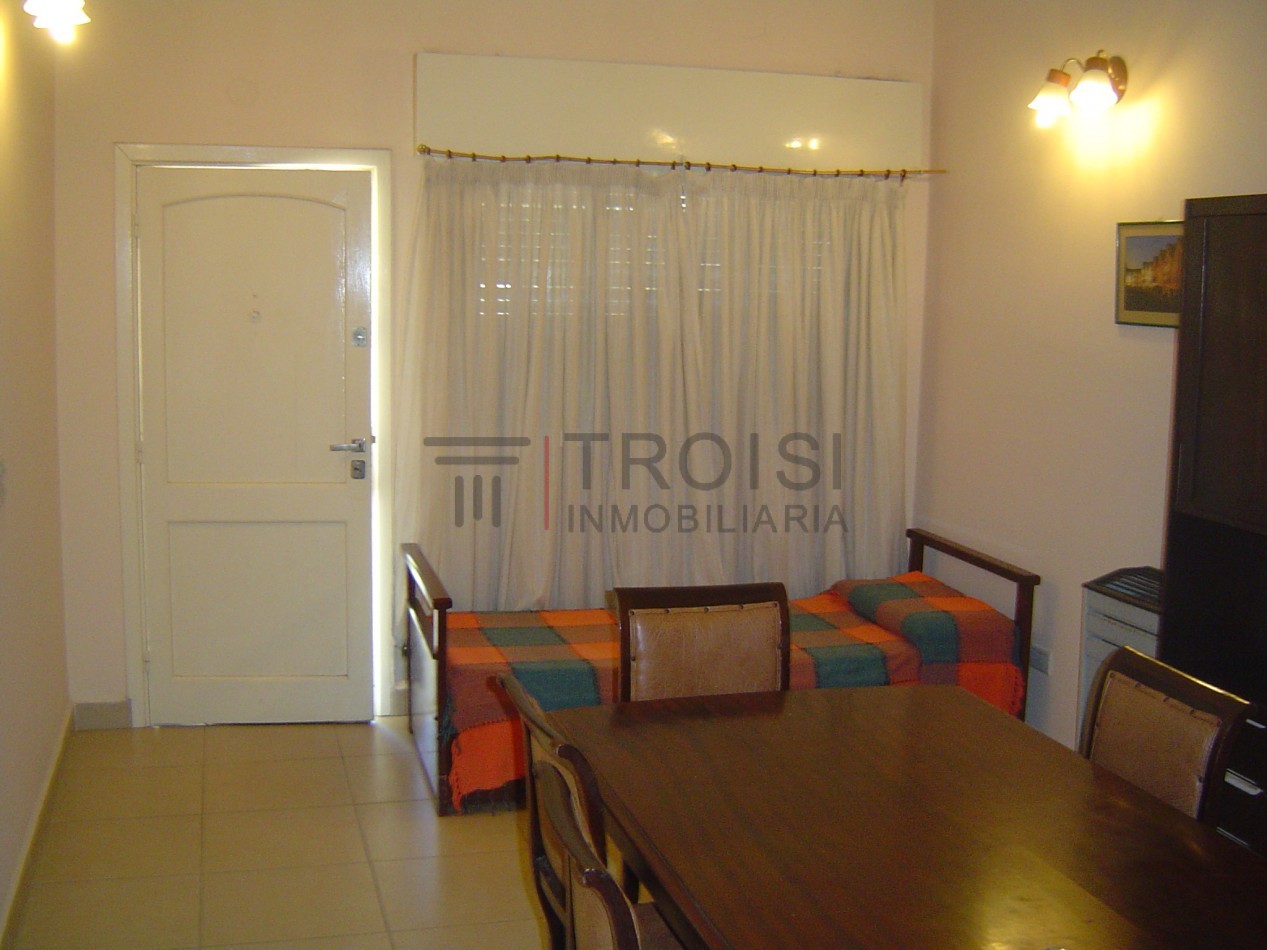 V1 - Chalet 3 ambientes + Depto 2 ambientes - Calle 2 e/ 45 y 46