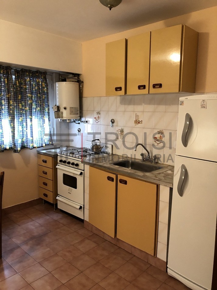 419 - Depto. 2 Amb - Av. 41 e/6 y 7 