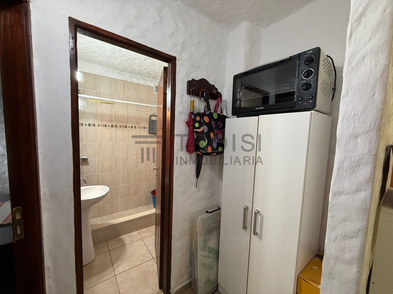 V39 - Depto. 2 ambientes - Calle 5 e/35 y 36