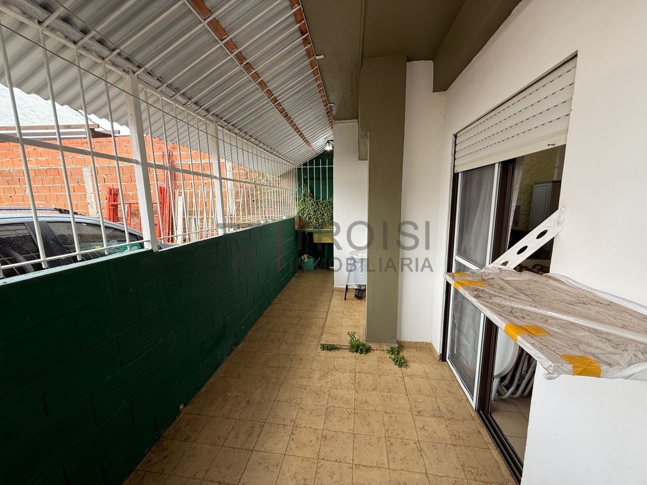 V39 - Depto. 2 ambientes - Calle 5 e/35 y 36