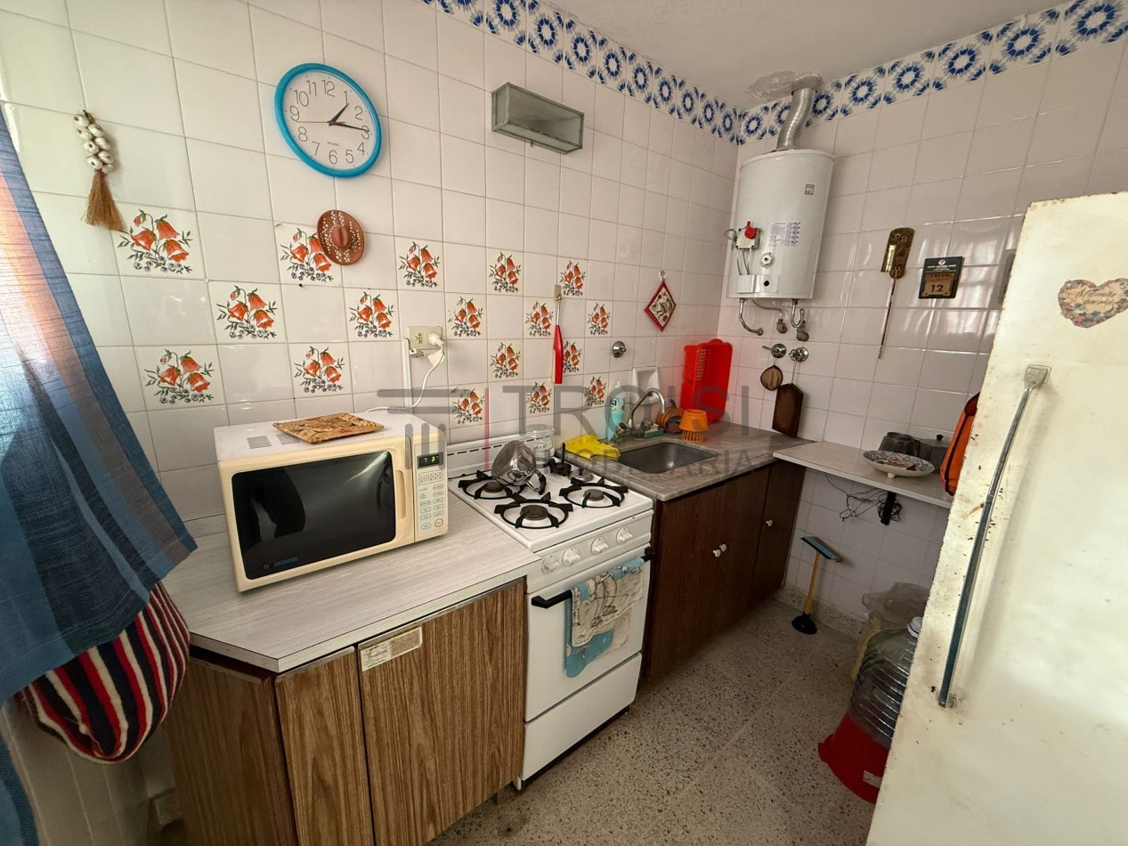 V50 - Depto. 3 ambientes c/ cochera- Calle 35 e/ 2 y 3