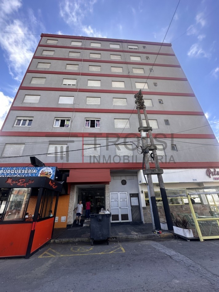 V38 - Departamento - Calle 33 N° 151 esquina Costanera - Santa Teresita