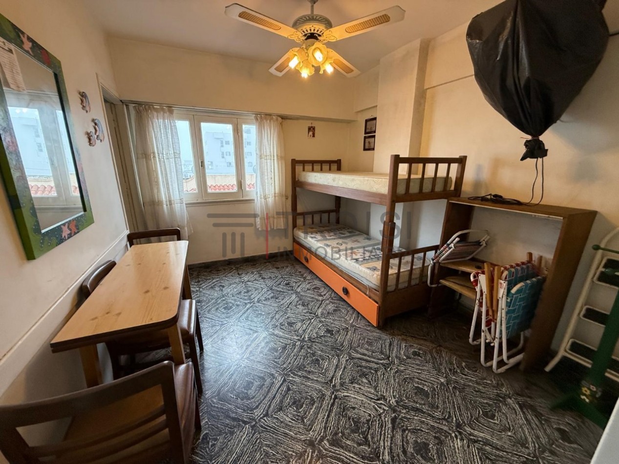 V74 - MONOAMBIENTE - CALLE 2 ESQ. 32