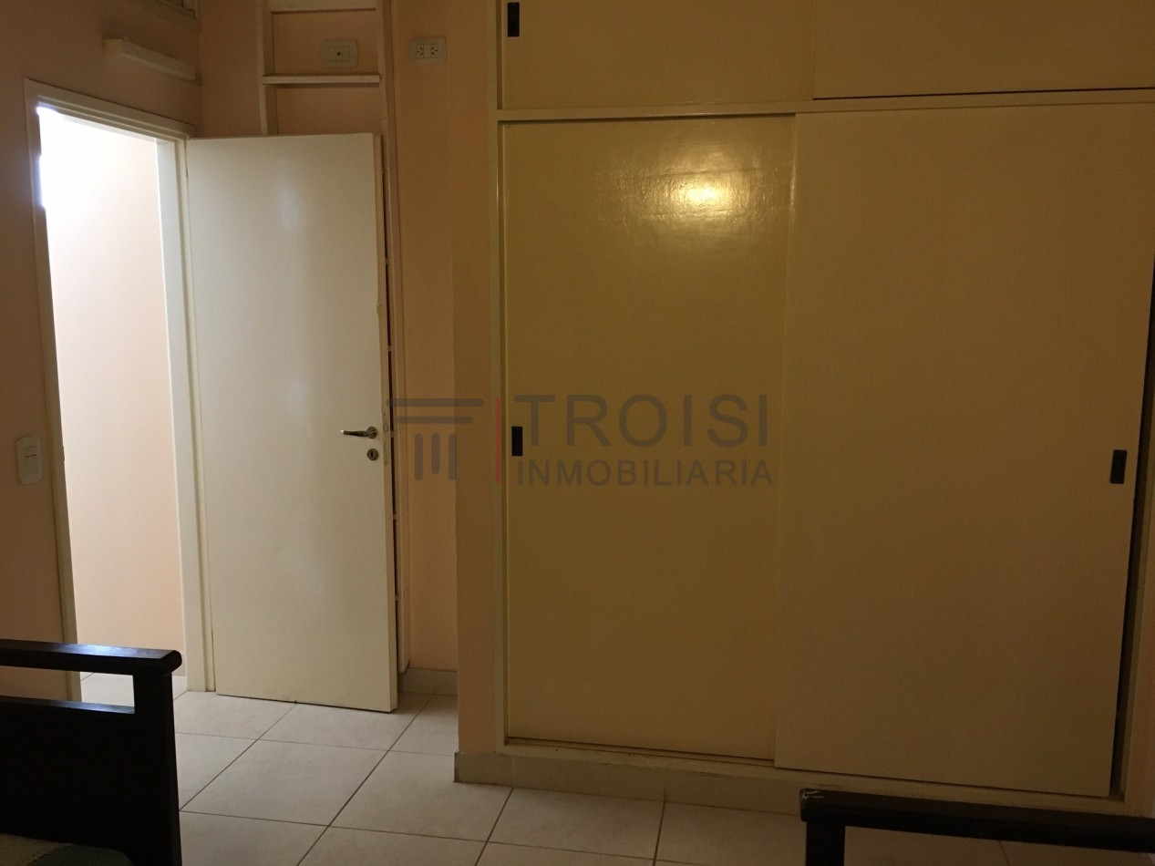 Duplex 4 ambientes - Calle Mendoza, Barrio Parque Golf - Mendoza 