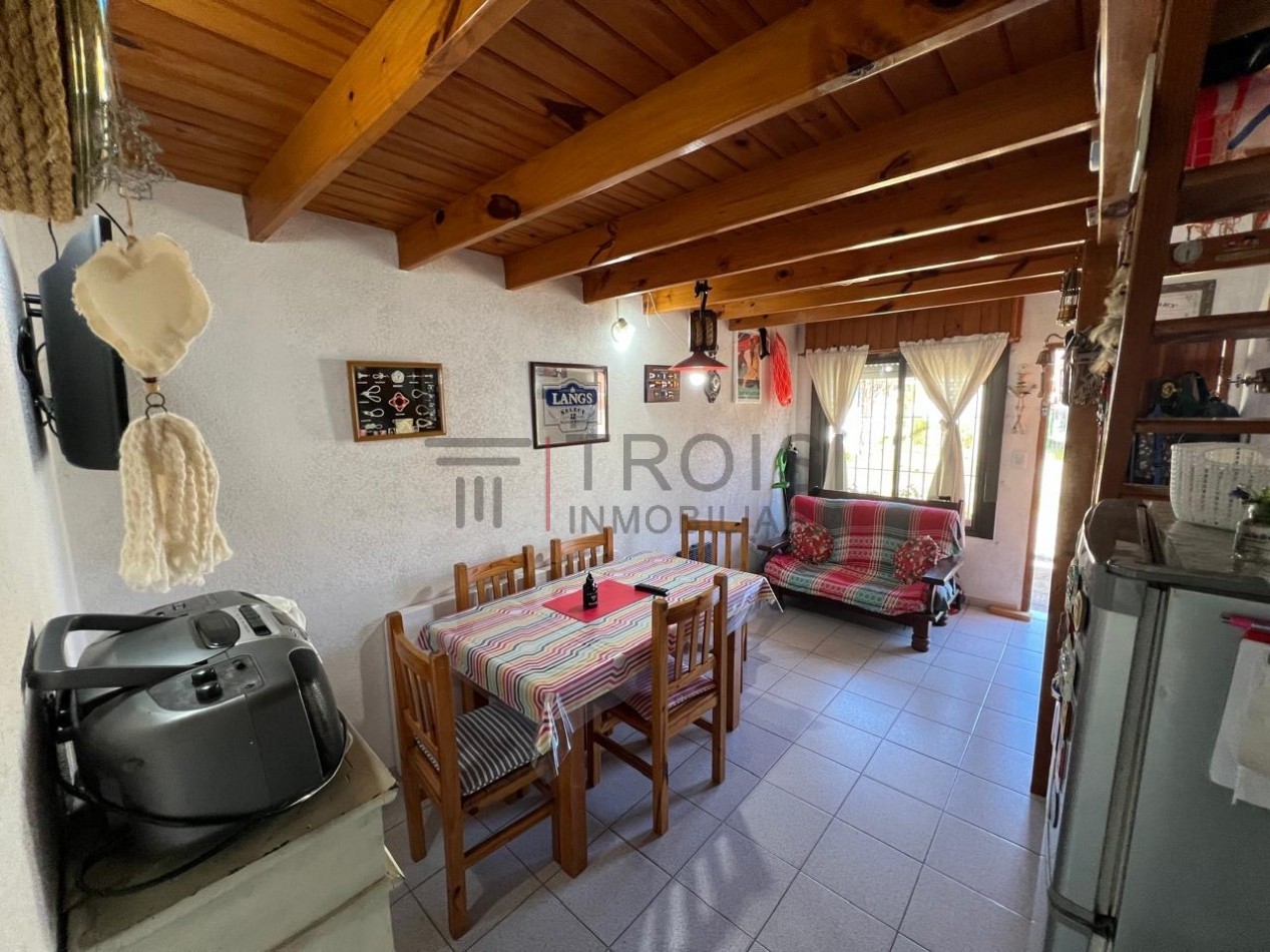 V28 - Duplex 3 ambientes - Calle 35 e/5 y 6