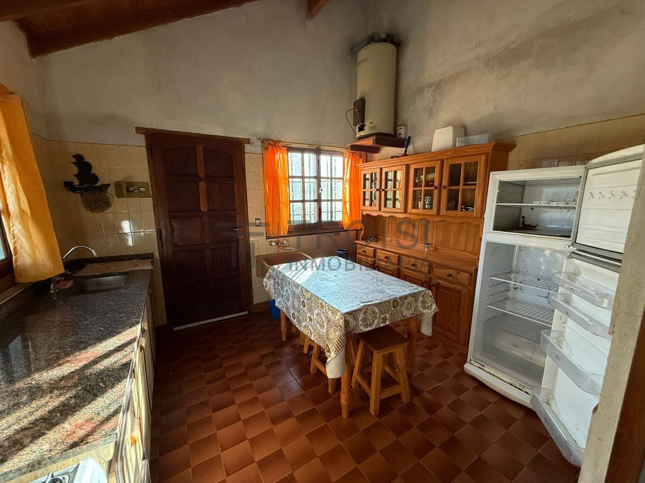 V53 - Chalet 4 ambientes - Calle Mendoza N°625