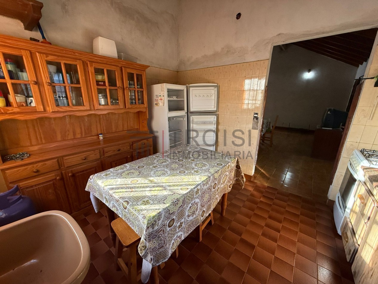 V53 - Chalet 4 ambientes - Calle Mendoza N°625