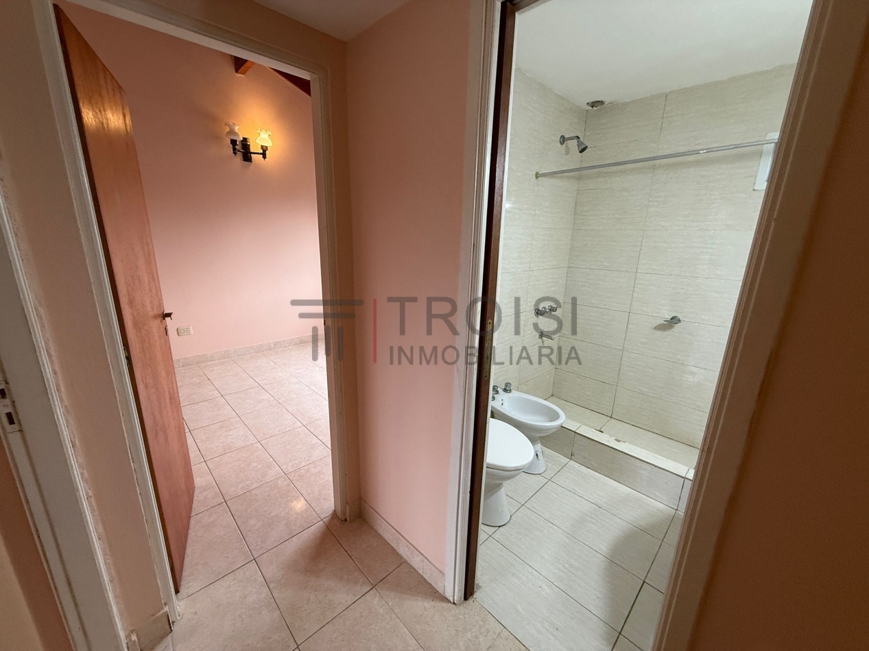 642 - Duplex de 3 ambientes - Calle 64 e/1 y 2