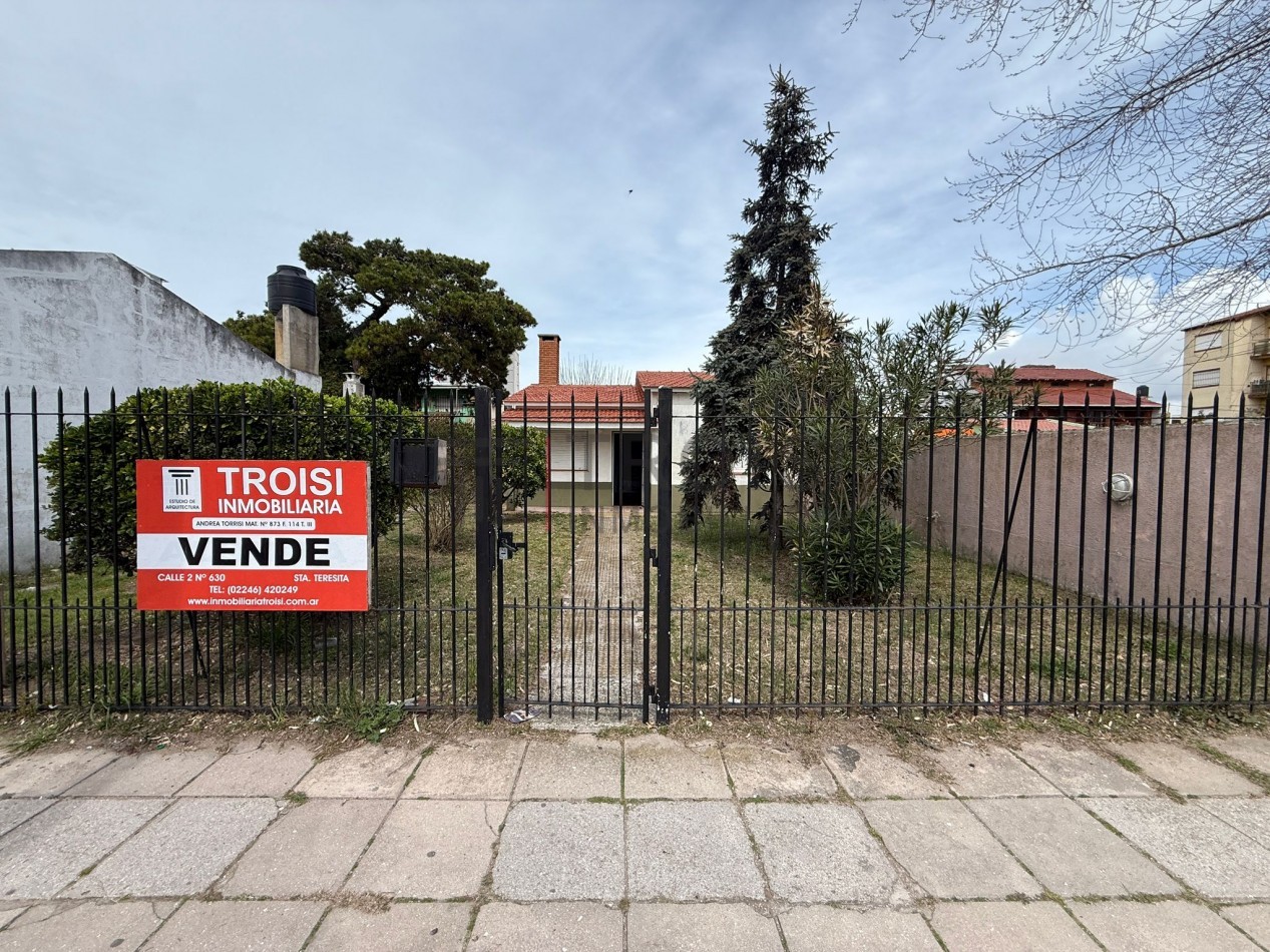 V24 - Chalet 3 dormitorios con Garage - Calle 34 e/ 4 y 5