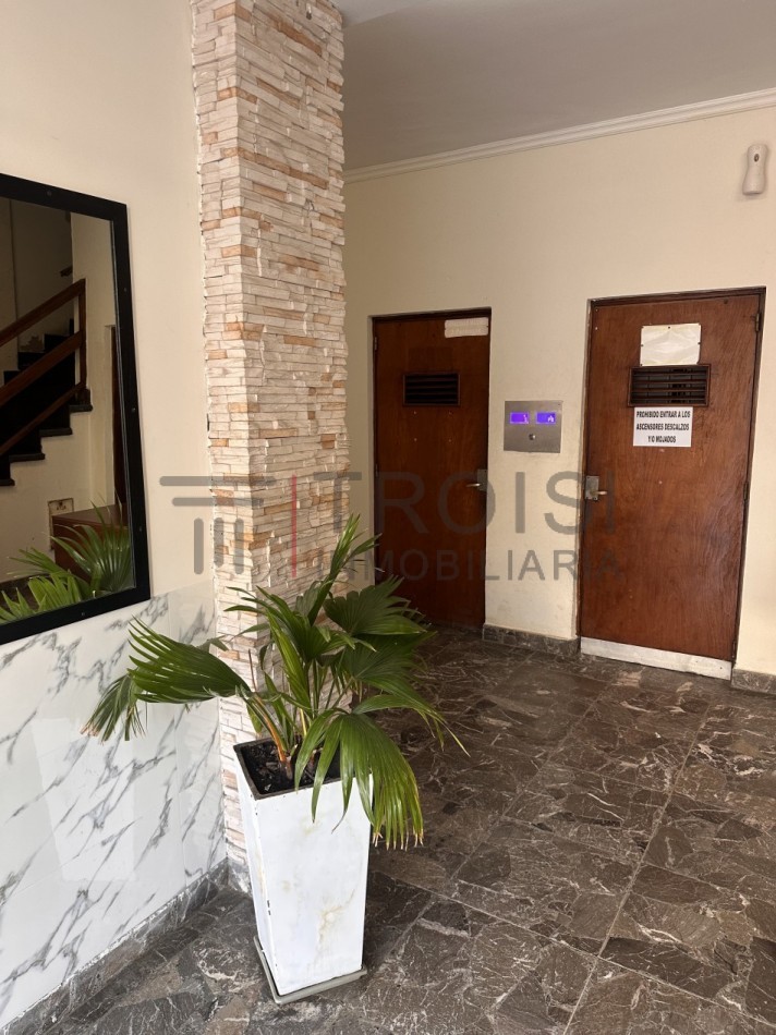 V38 - Departamento - Calle 33 N° 151 esquina Costanera - Santa Teresita