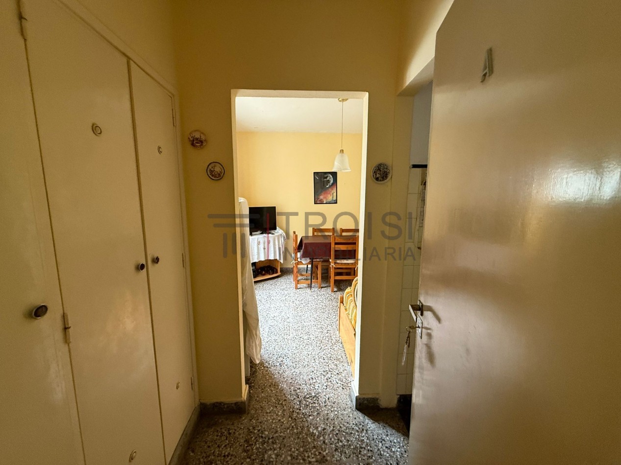 V71 - Depto. 2 ambientes - Calle 33 e/ 2 y 3