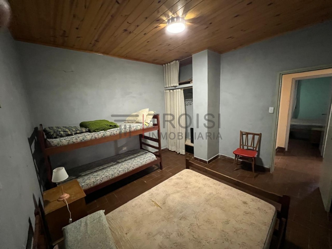 V24 - Chalet 3 dormitorios con Garage - Calle 34 e/ 4 y 5