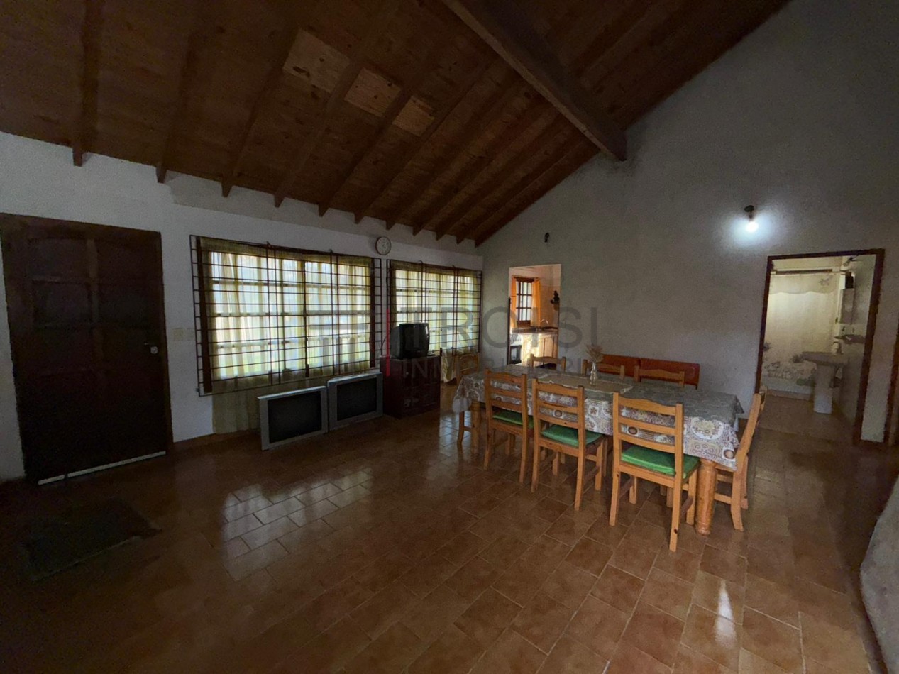 V53 - Chalet 4 ambientes - Calle Mendoza N°625