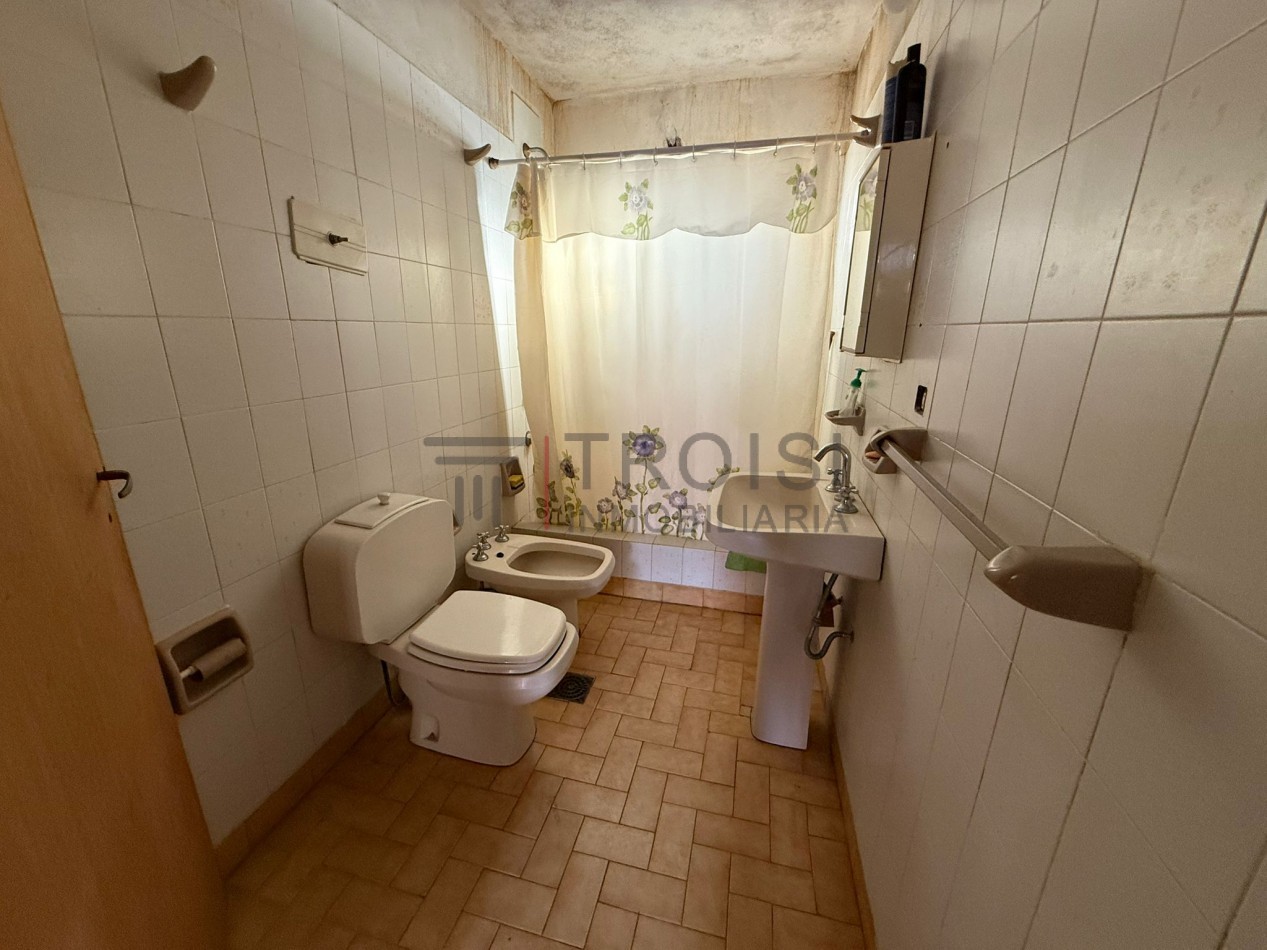V53 - Chalet 4 ambientes - Calle Mendoza N°625