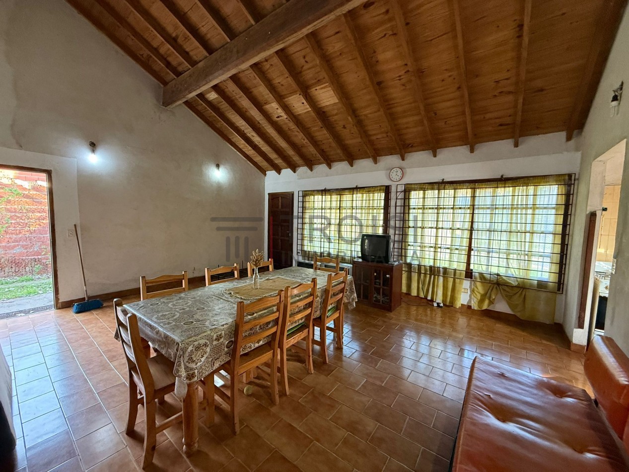 V53 - Chalet 4 ambientes - Calle Mendoza N°625