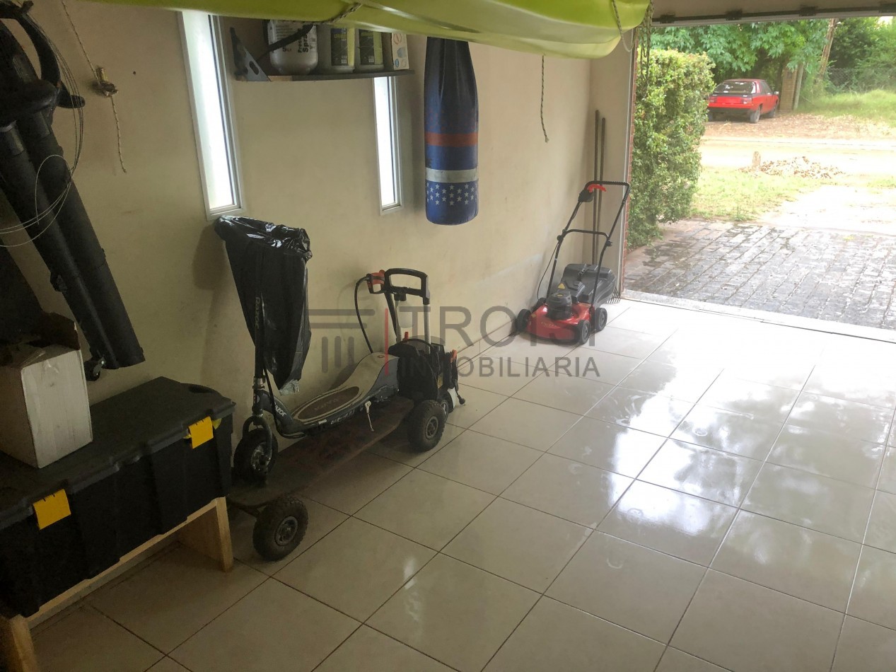 Duplex 4 ambientes - Calle Mendoza 582, Barrio Santa Teresita sobre el Monte - Mendoza 