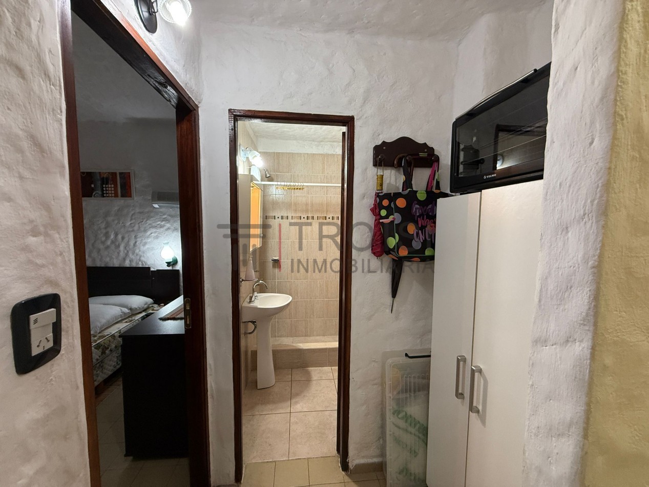 V39 - Depto. 2 ambientes - Calle 5 e/35 y 36