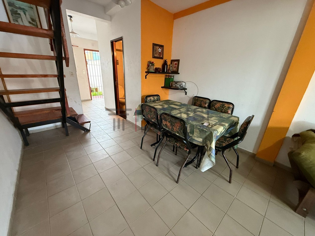 A29 - Duplex 4 ambientes - Calle 36 e/4 y 5
