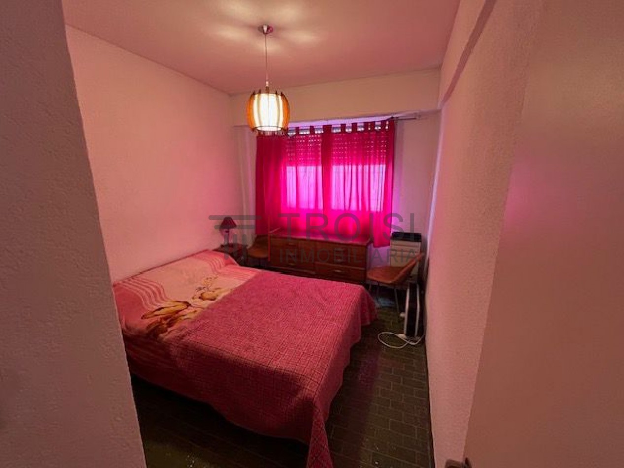 V7 - DEPARTAMENTO 2 AMBIENTES - CALLE 37 E/4 Y 5 