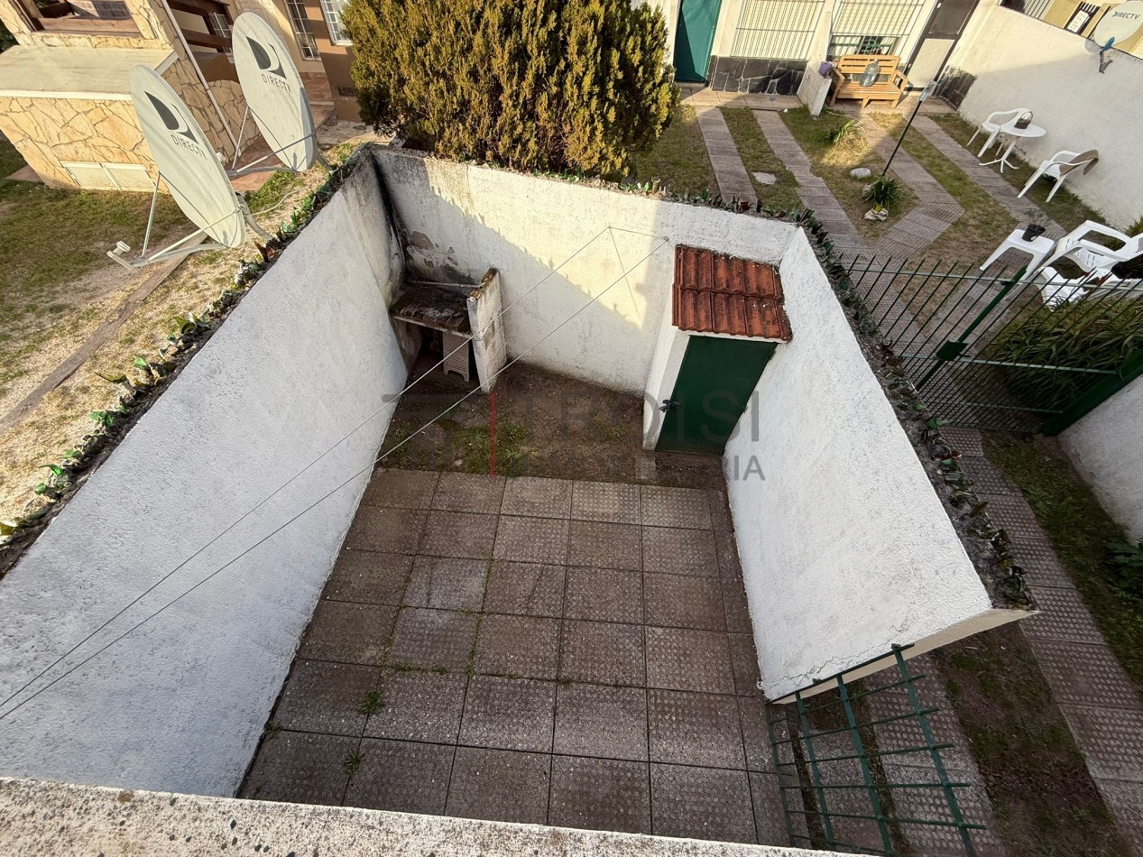 A13 - Duplex 3 ambientes - Calle 5 e/33 y 34