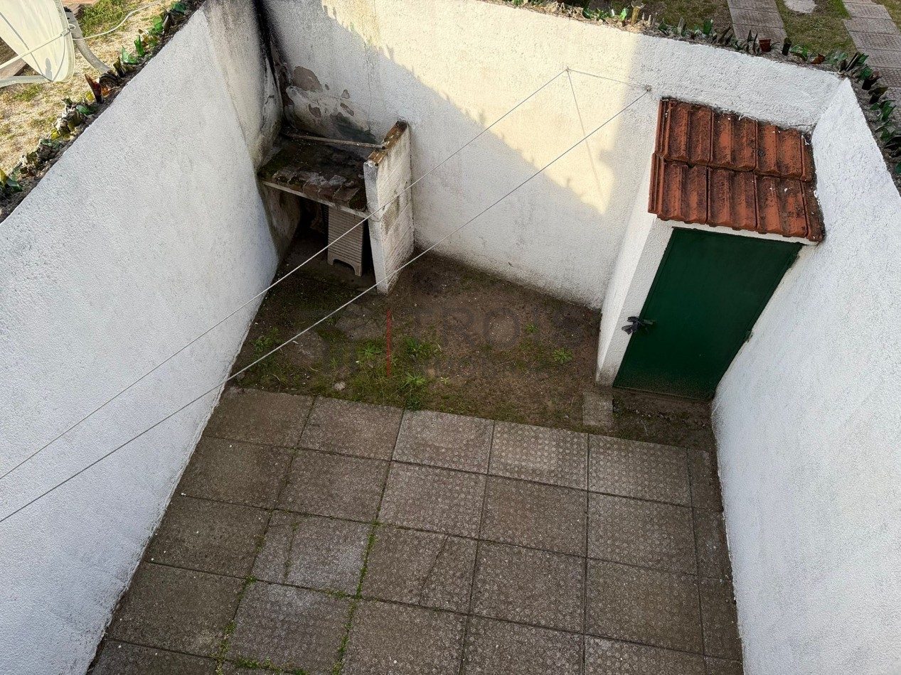 A13 - Duplex 3 ambientes - Calle 5 e/33 y 34