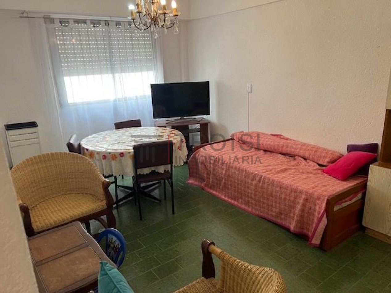 V7 - DEPARTAMENTO 2 AMBIENTES - CALLE 37 E/4 Y 5 