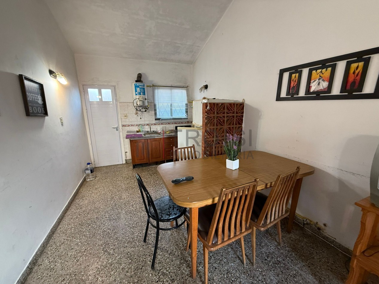 V42 - Chalet 3 ambientes - Calle 35 e/ 7 y 8