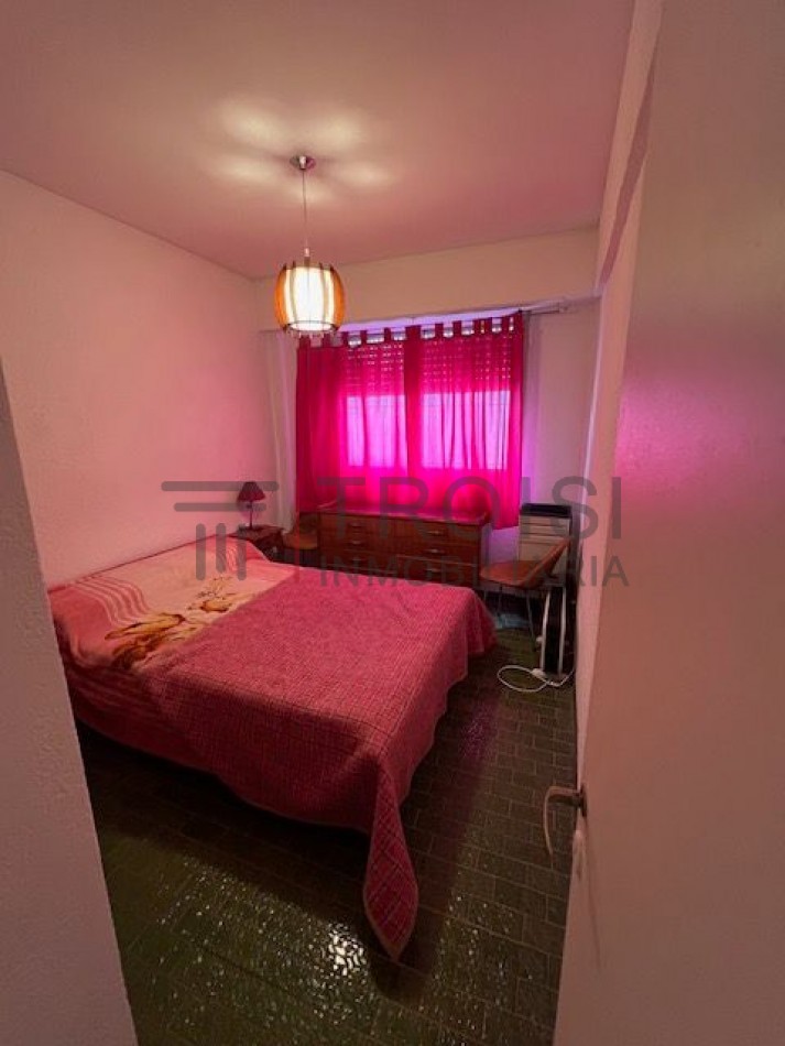 V7 - DEPARTAMENTO 2 AMBIENTES - CALLE 37 E/4 Y 5 