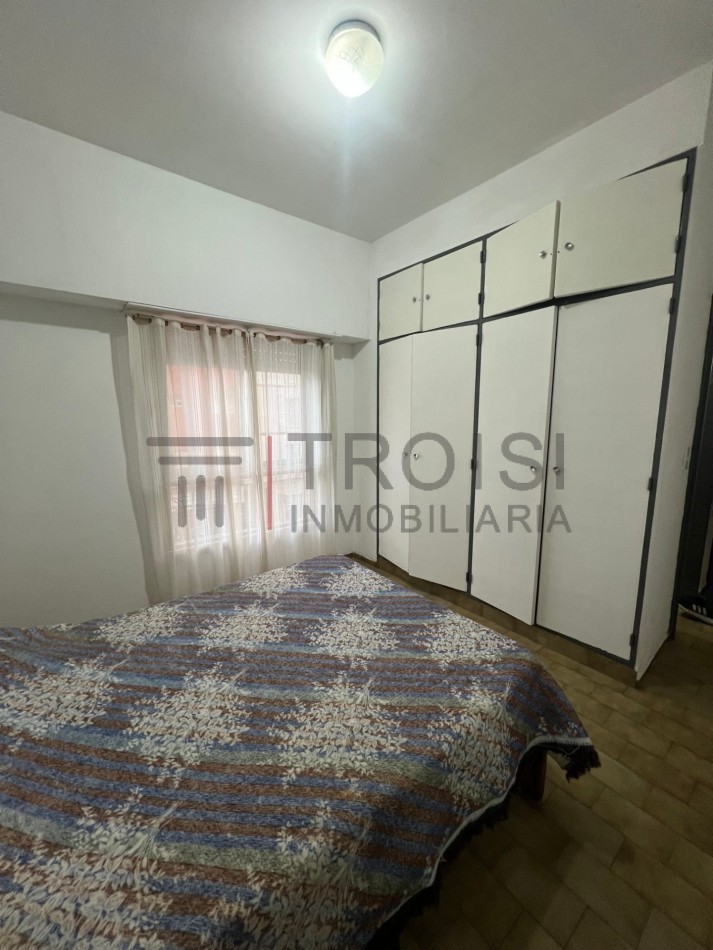 V17 - DEPARTAMENTO - 2 AMBIENTES - Calle 34 N°202 Esq. 2 - 2° piso