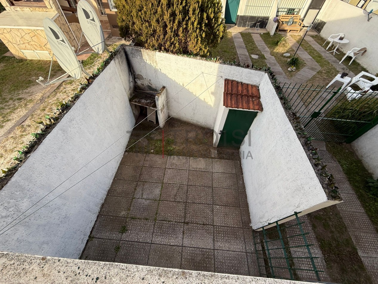A13 - Duplex 3 ambientes - Calle 5 e/33 y 34