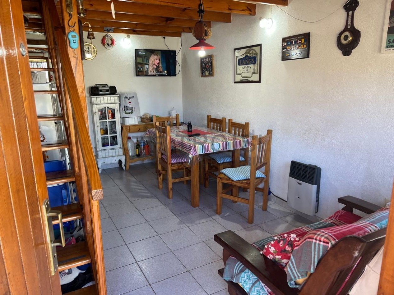 V28 - Duplex 3 ambientes - Calle 35 e/5 y 6
