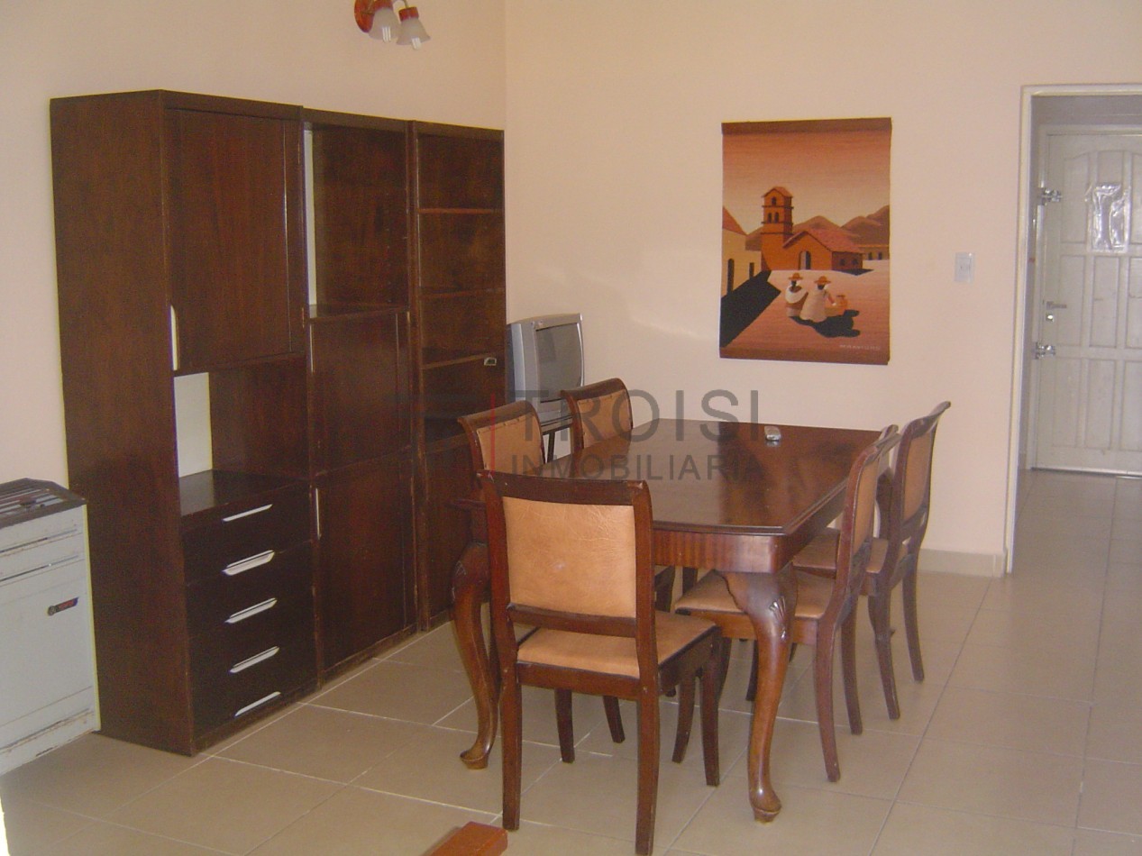 V1 - Chalet 3 ambientes + Depto 2 ambientes - Calle 2 e/ 45 y 46