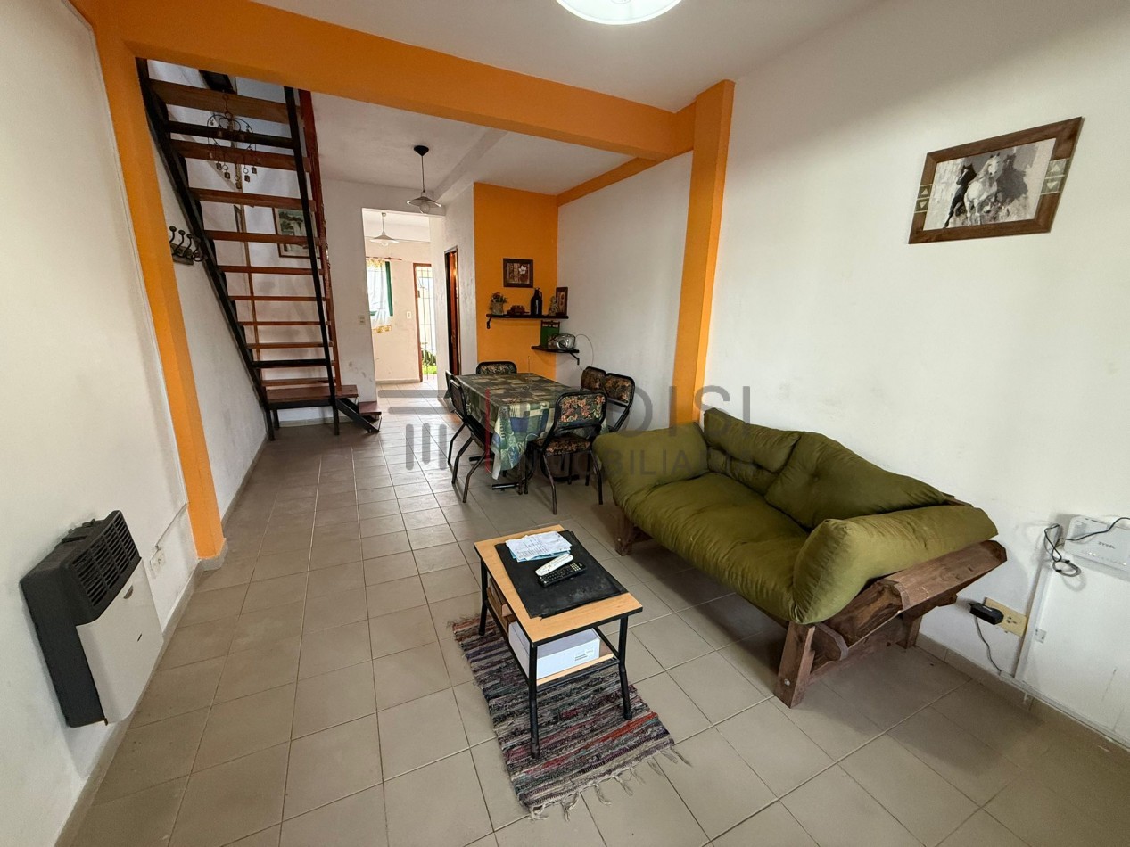 A29 - Duplex 4 ambientes - Calle 36 e/4 y 5