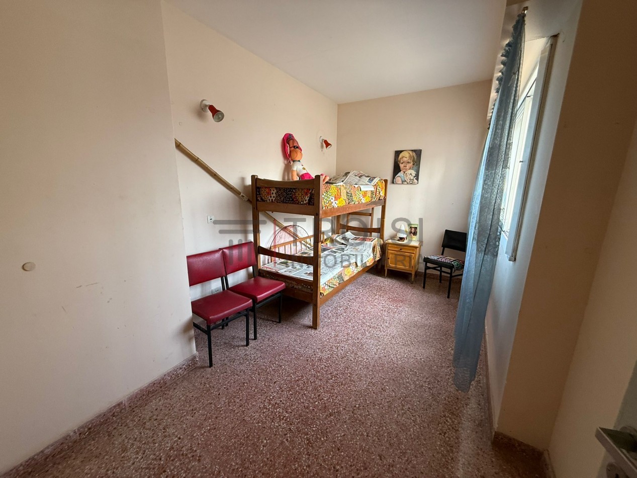 V50 - Depto. 3 ambientes c/ cochera- Calle 35 e/ 2 y 3