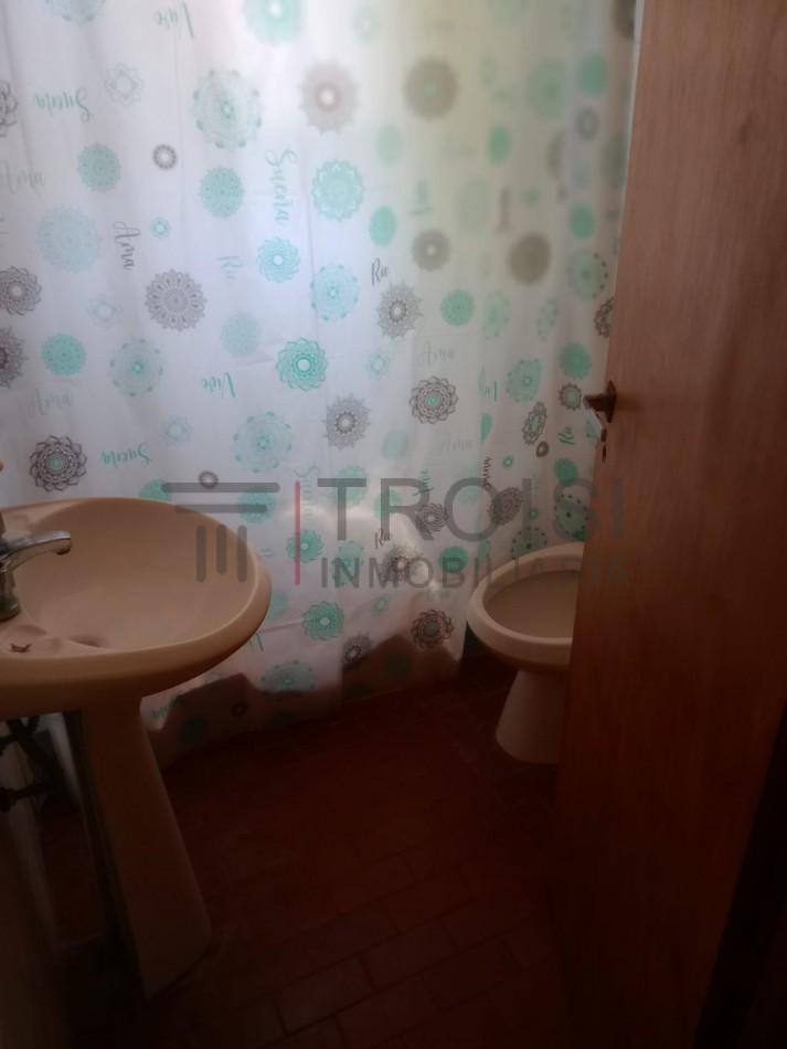 V45 - 2 chalets (uno construido y otro a construir)